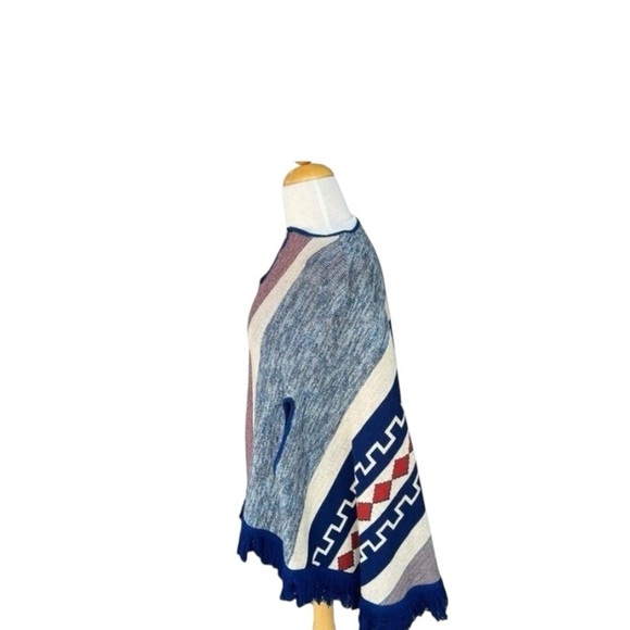 Vintage Classic Creations California Boho western Fringe Knit Poncho shawl Blue - Picture 3 of 11